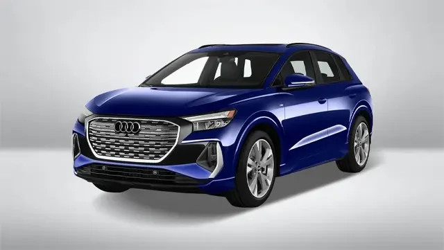 کفپوش پنج بعدی چرمی خودرو آئودی Q4 e-tron سال (2025 الی 2024)