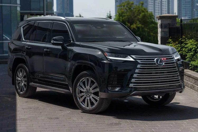 کفپوش پنج بعدی چرمی خودرو لکسوس LX700